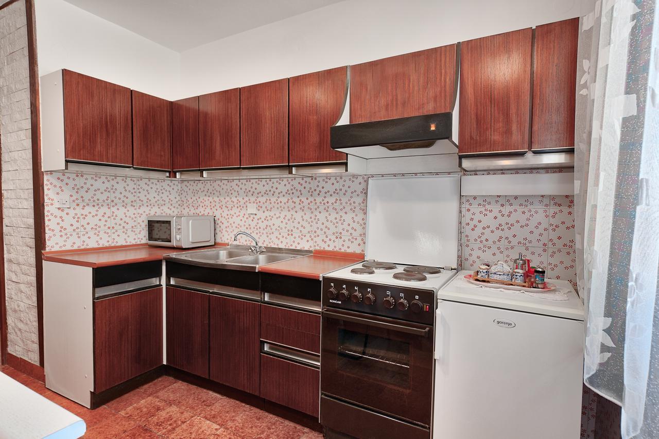 Vesna Apartment Pjescana Uvala Luaran gambar